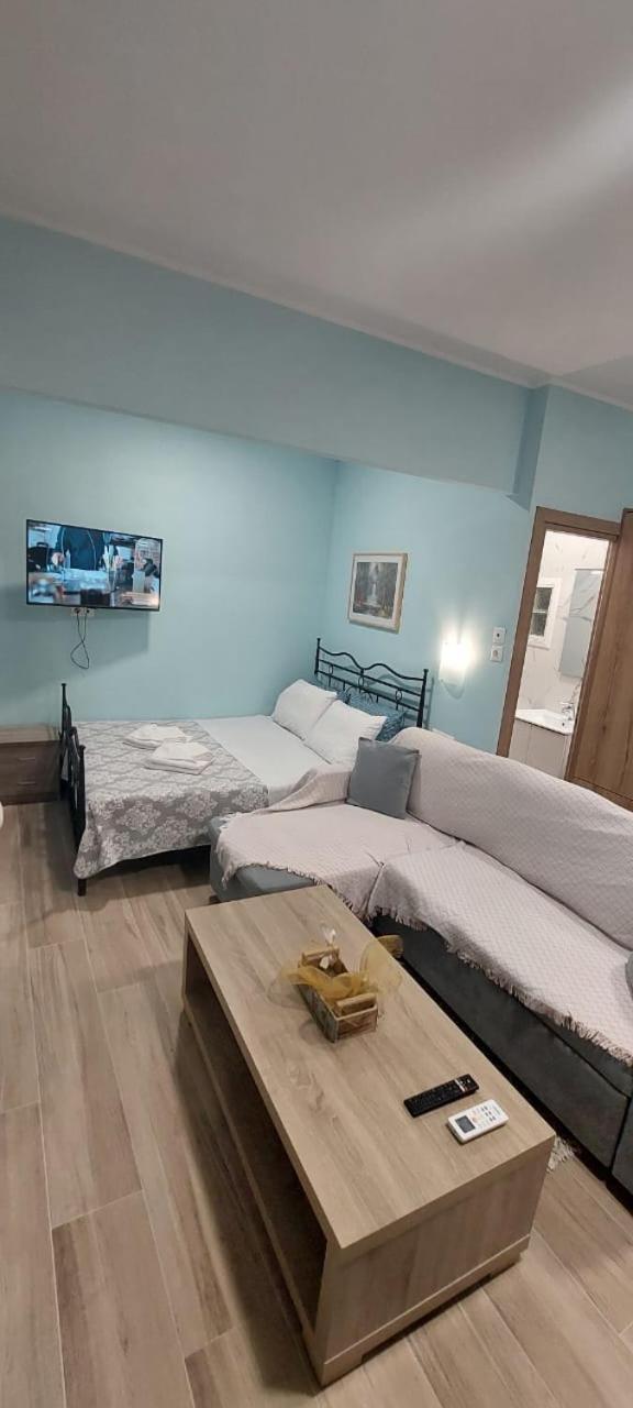 Guesthouse Aggelos Porto Germeno Buitenkant foto